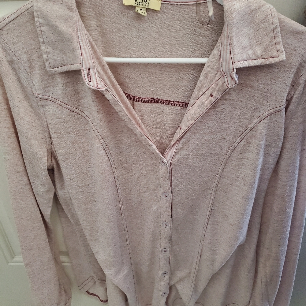 Long sleeve light weight